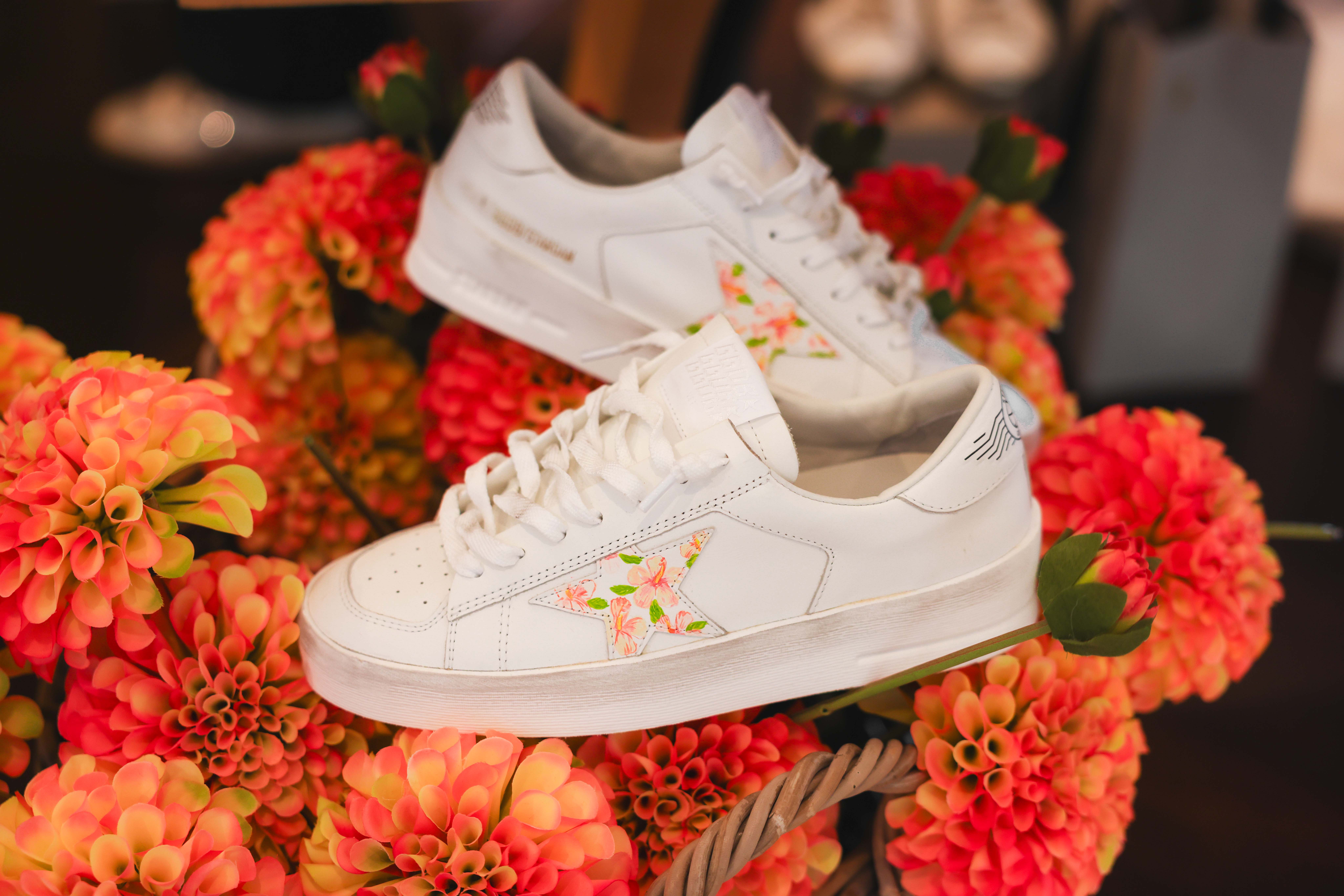 Home gallery image 00010