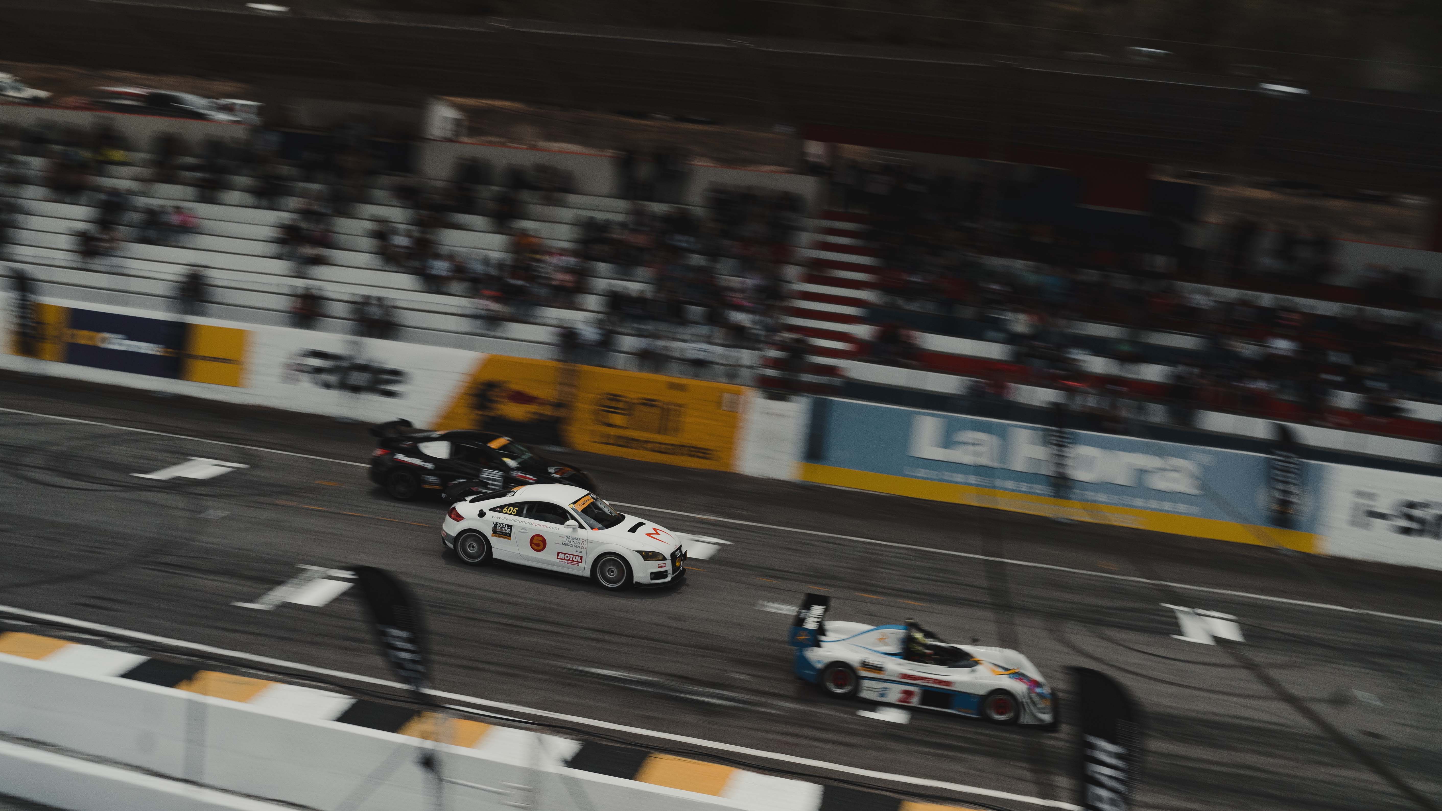 Home gallery image 00014